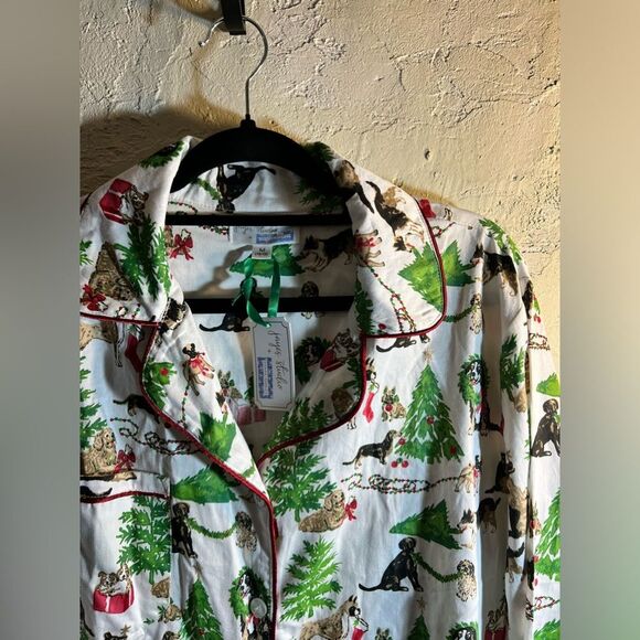 Pajama top by Danica Herrick boutique size Medium- holiday and the dog’s motif - Picture 9 of 11